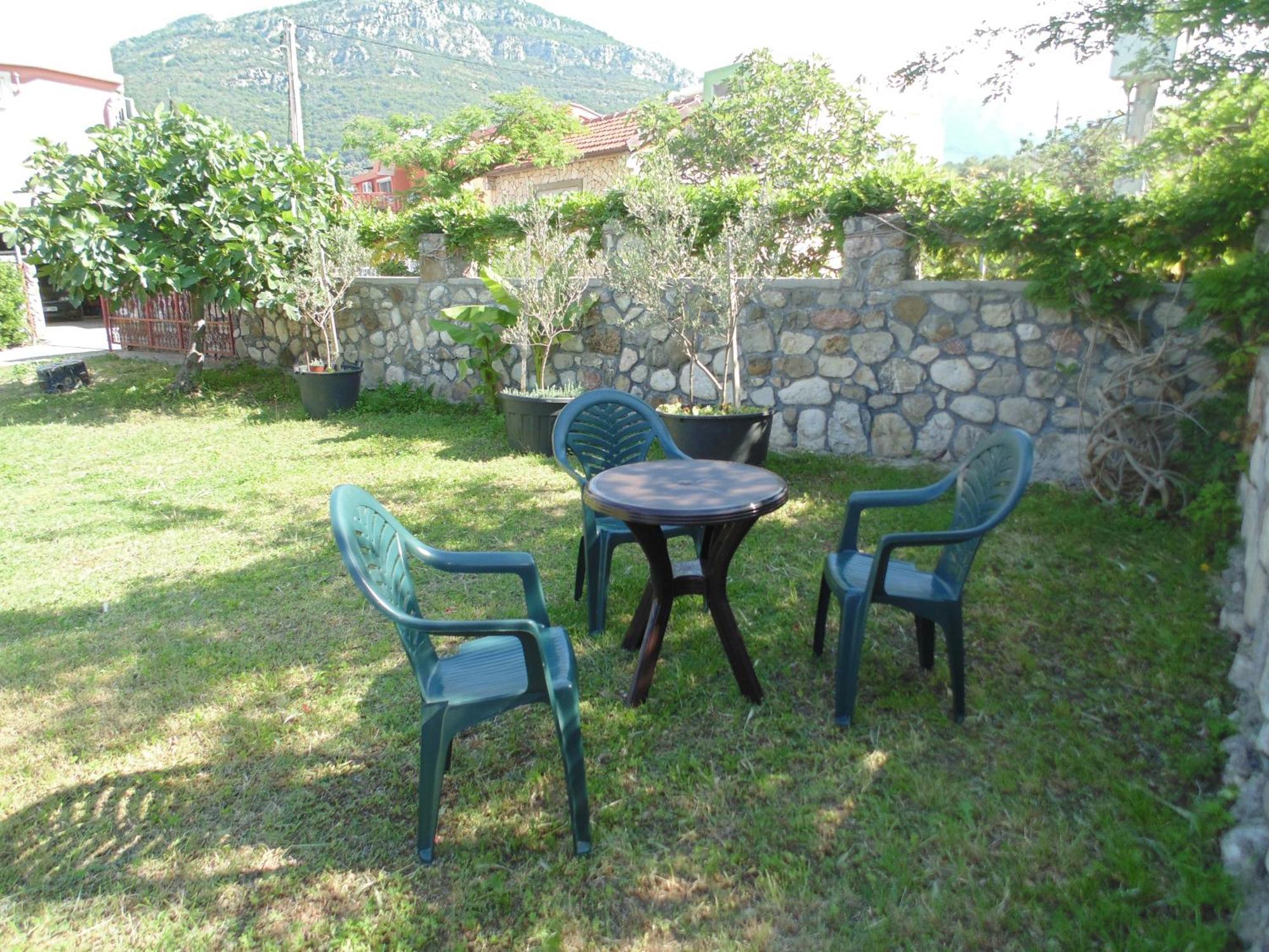 Apartments Macaso Бар Екстериор снимка